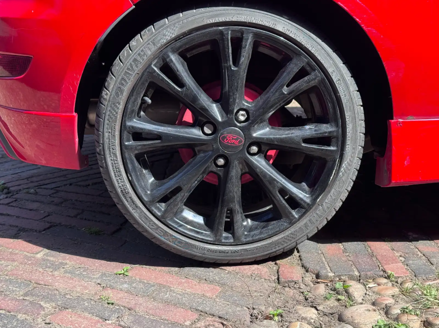 Ford Fiesta ST line